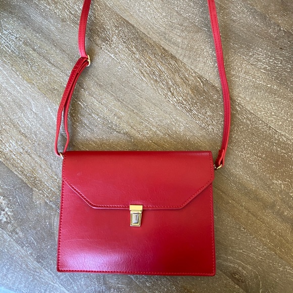 Brandy Melville Handbags - Brandy Melville Red Purse